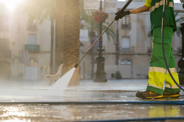 Best Commercial Pressure Washing  in Linwood, PA